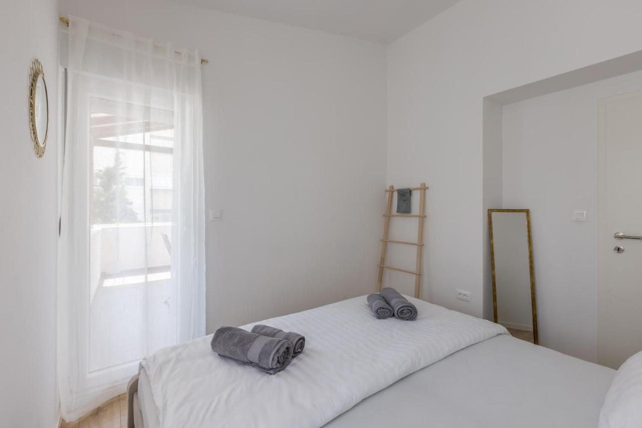 Apartment & Room Ileana Split Exterior photo